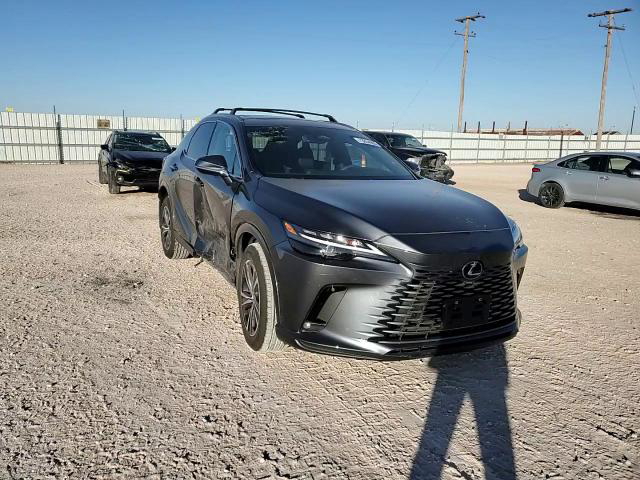 Lexus RX 2025