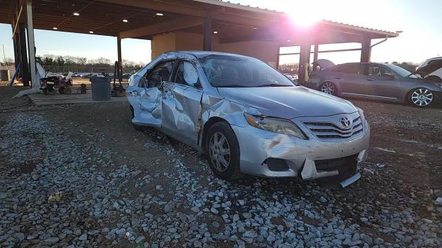 Toyota Camry 2011