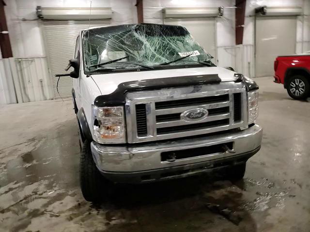 Ford Econoline 2013