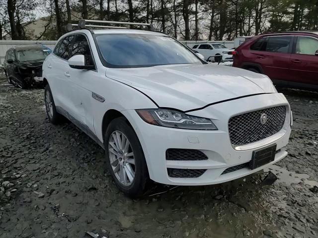 Jaguar F-Pace 2017