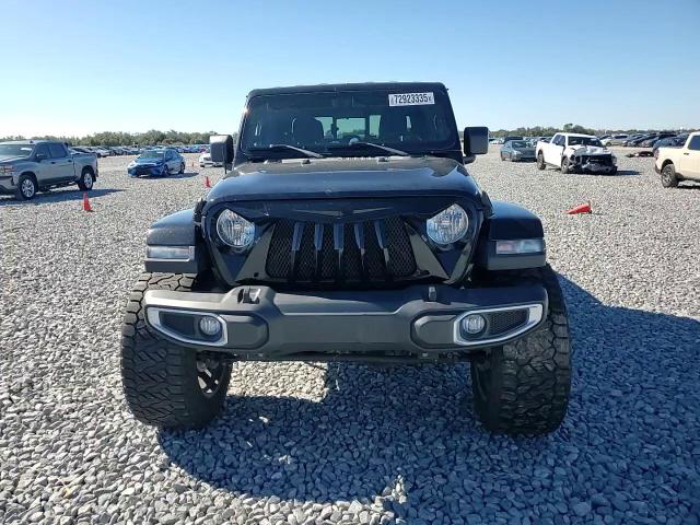 Jeep Gladiator 2021