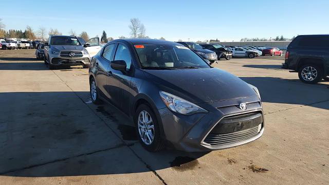Toyota Yaris 2017