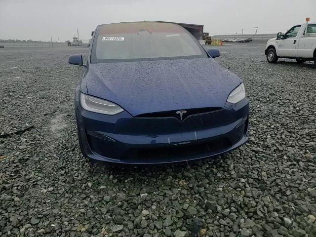 Tesla Model X 2022