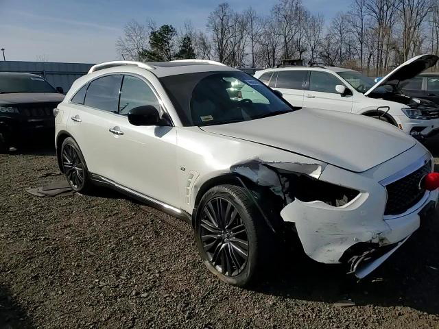Infiniti QX70 2017