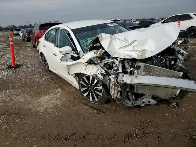 Nissan Altima 2018
