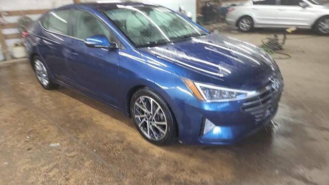Hyundai Elantra 2020
