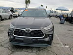Toyota Highlander 2021