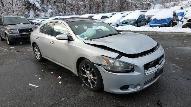 Nissan Maxima 2013