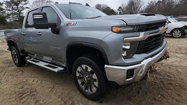 Chevrolet Silverado 2025