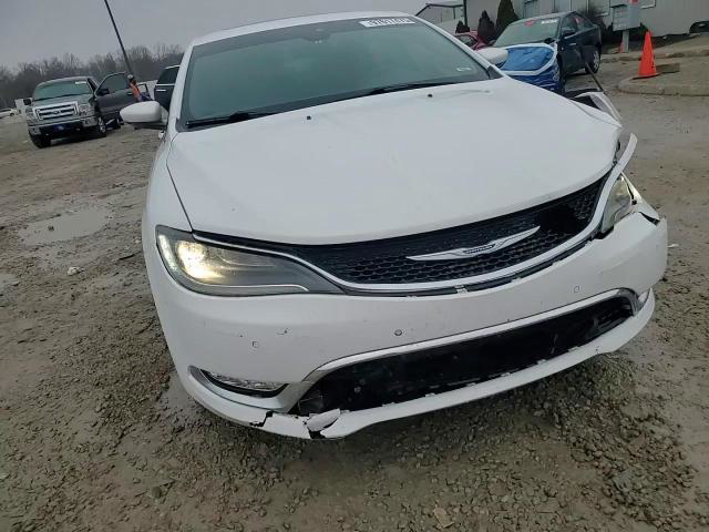 Chrysler 200 2016