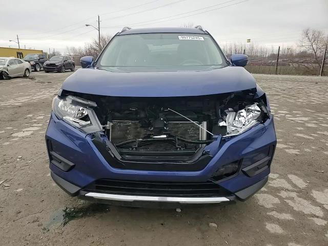 Nissan Rogue 2018