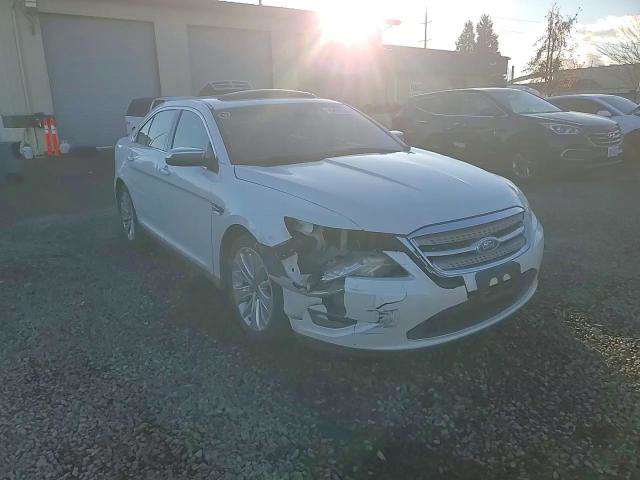 Ford Taurus 2011