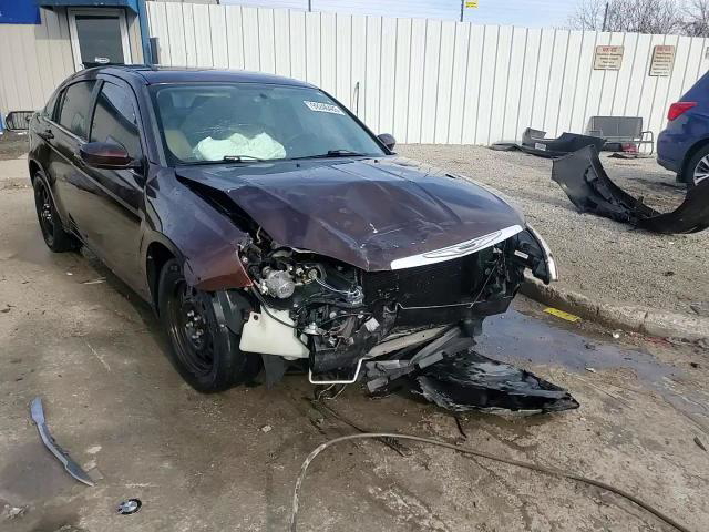 Chrysler 200 2013