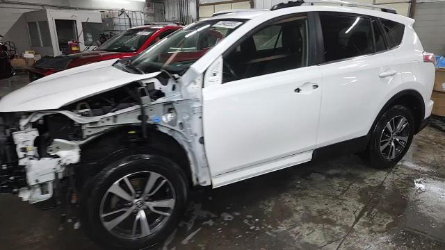 Toyota RAV 4 2016