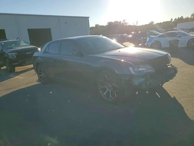 Chrysler 300 2015