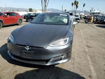 Tesla Model S 2020