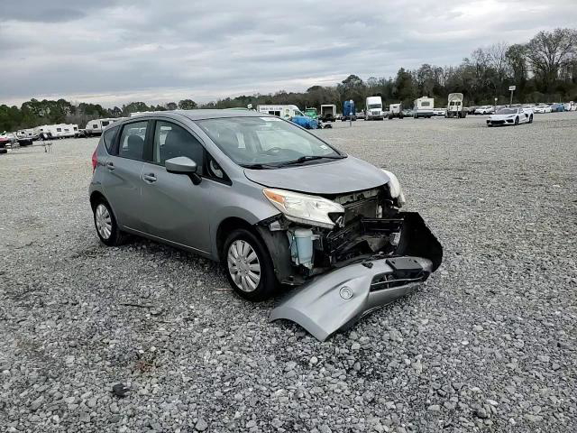 Nissan Versa 2015