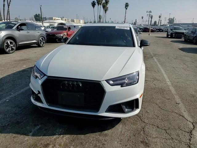 Audi RS4 2019