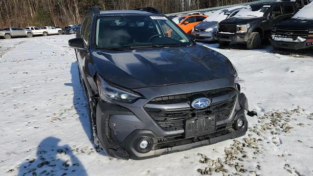 Subaru Outback 2025