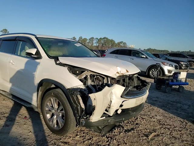 Toyota Highlander 2015
