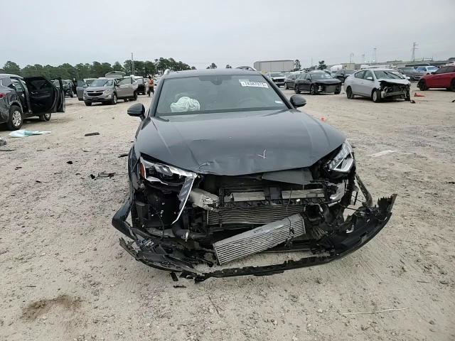 Audi A4 2023