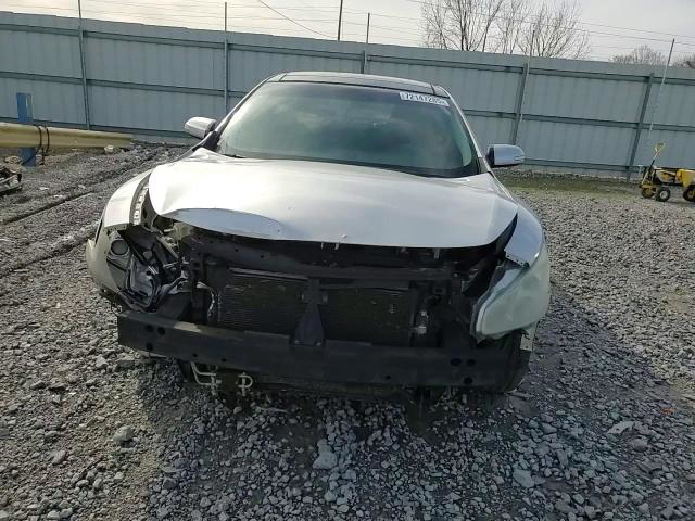 Nissan Maxima 2014