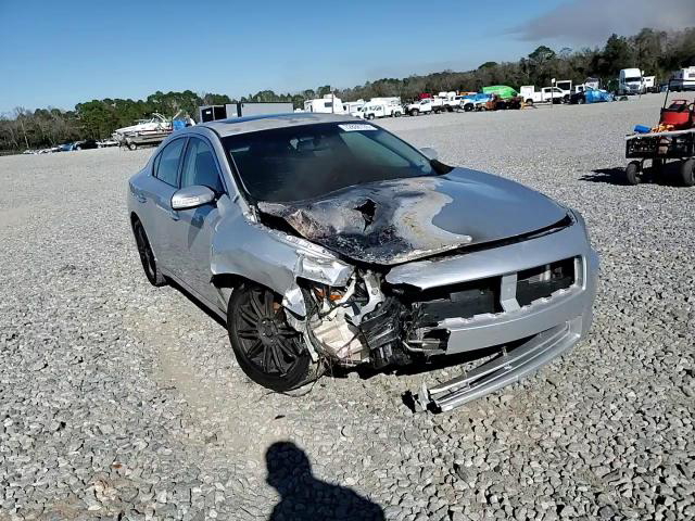 Nissan Maxima 2012