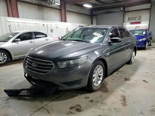 Ford Taurus 2015