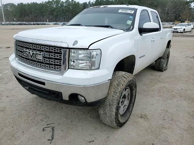 GMC Sierra 2013