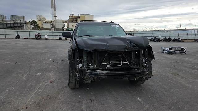 Chevrolet Avalanche 2013