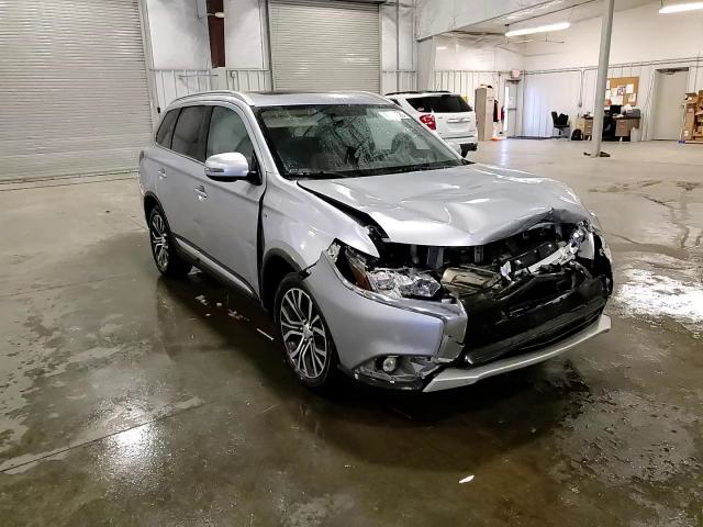 Mitsubishi Outlander 2017