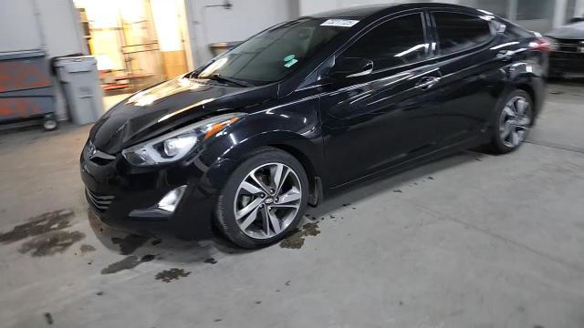 Hyundai Elantra 2015