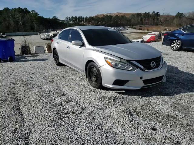 Nissan Altima 2017