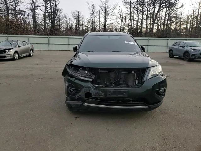 Nissan Pathfinder 2019