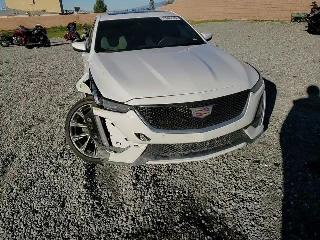 Cadillac CT5 2024