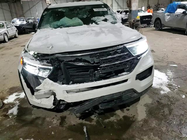 Ford Explorer 2023