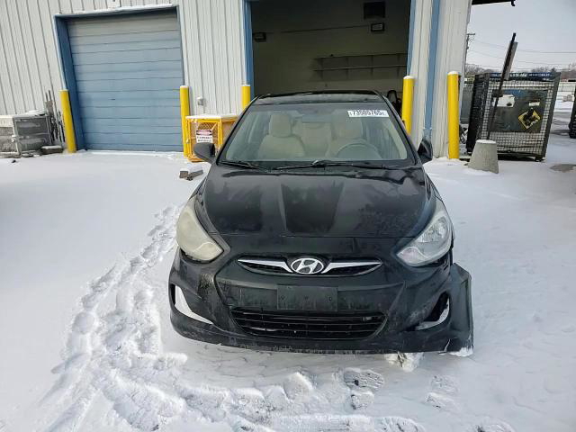 Hyundai Accent 2012