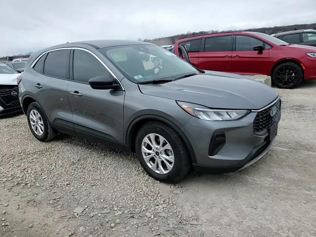 Ford Escape 2024