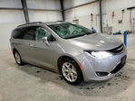 Chrysler Pacifica 2017