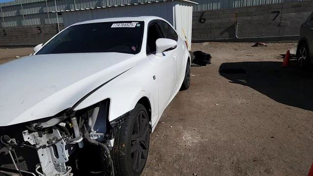Lexus IS 2017
