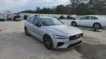 Volvo V60 2025