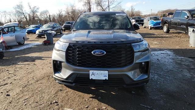 Ford Explorer 2025