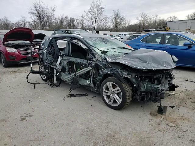 Volvo V60 2015