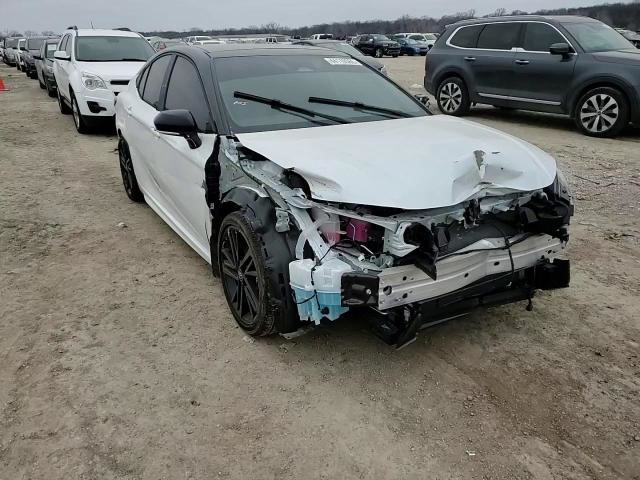 Toyota Camry 2025