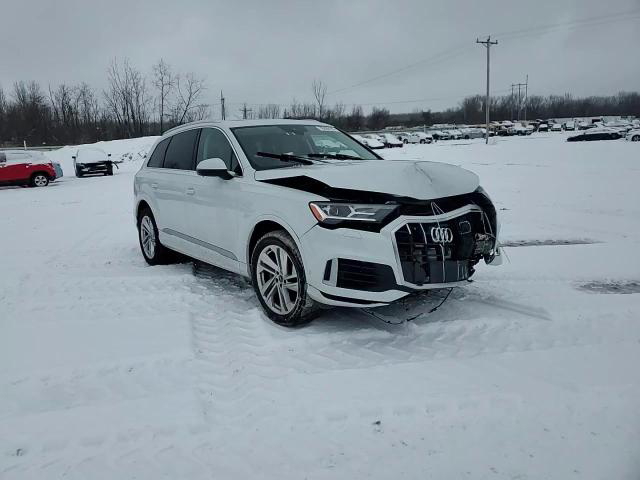 Audi Q7 2021