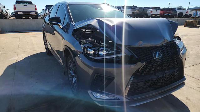 Lexus RX 2022