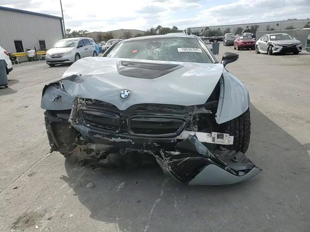 BMW i8 2017