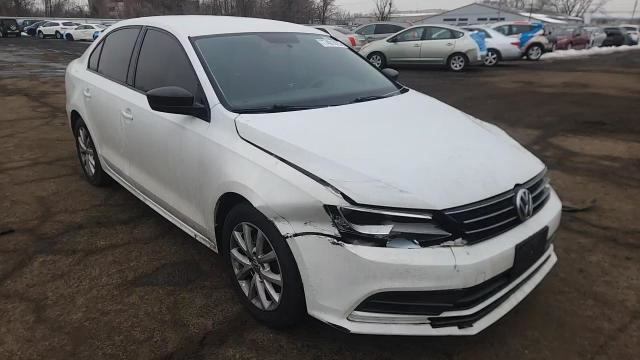 Volkswagen Jetta 2015