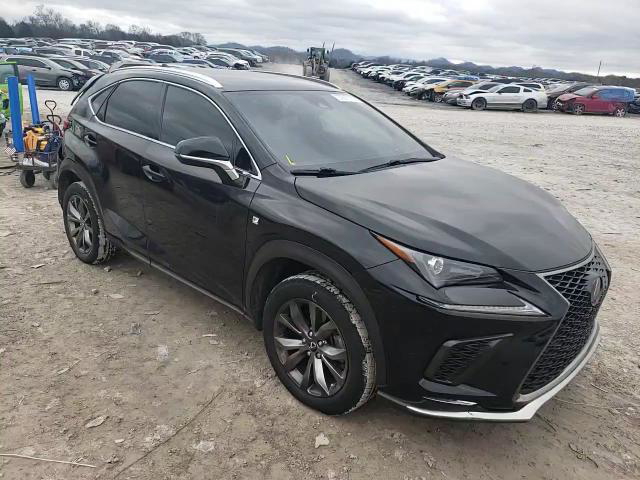 Lexus NX 2021