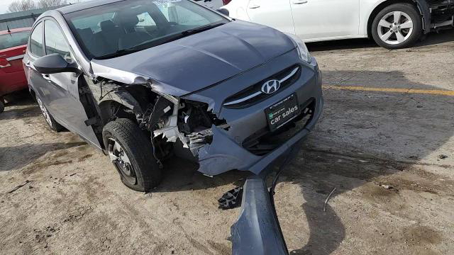 Hyundai Accent 2015